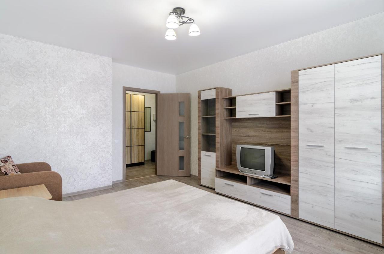 Flat in the city center Sumy Eksteriør billede